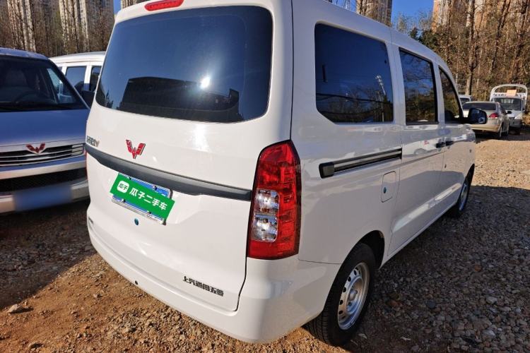 Used Wuling Hongguang V 2022 1.5L Jingqu Edition Electric-Assist LAR
