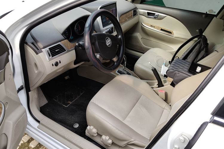 Used Buick Excelle 2015 1.5L Automatic Classic Model Driver Seat