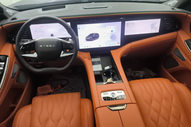 Used EXEED Lanyue 2025 400T Four-Wheel Drive Star Prestige Edition 6 Seats
