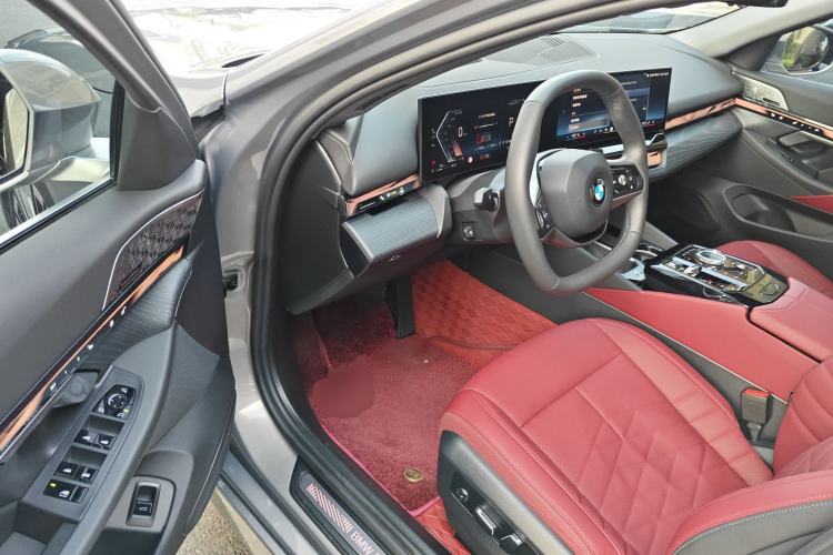 Used BMW 5 Series 2024 530Li Luxury Package Premium Edition