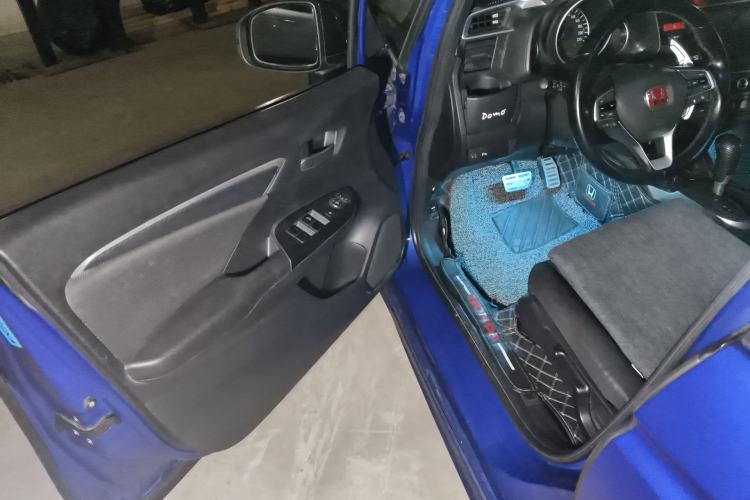 Used Honda Fit 2014 1.5L SE CVT Fashion Model Driver Seat