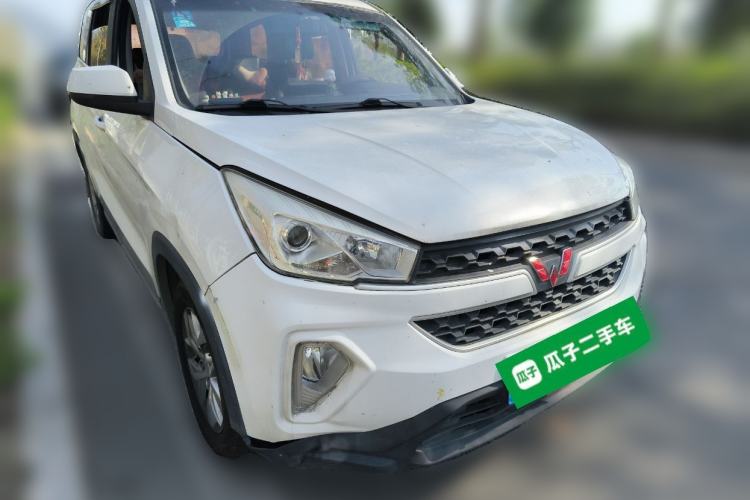 Used Wuling Hongguang S3 2018 1.5L Manual Comfort Model China V Standard