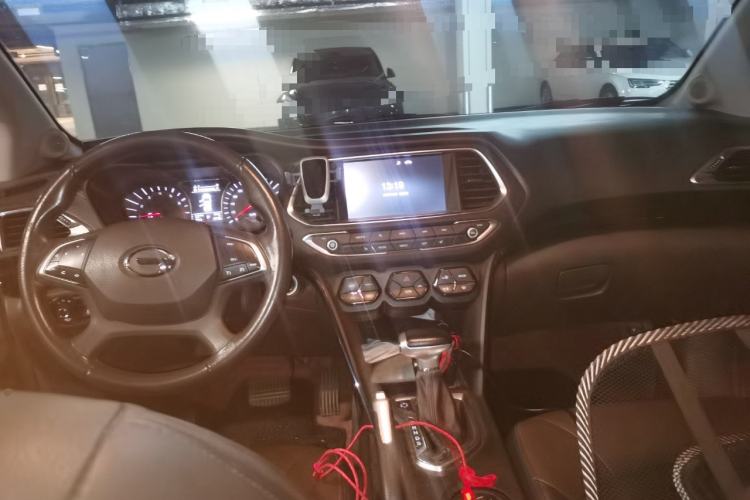 Used GAC Trumpchi GS4 2015 200T G-DCT Luxury Edition Center Console