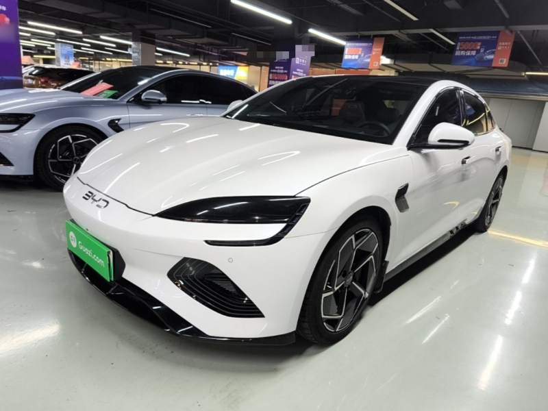 Used BYD Seal 2022 700 km Long-Range Rear-Wheel-Drive Version — 1
