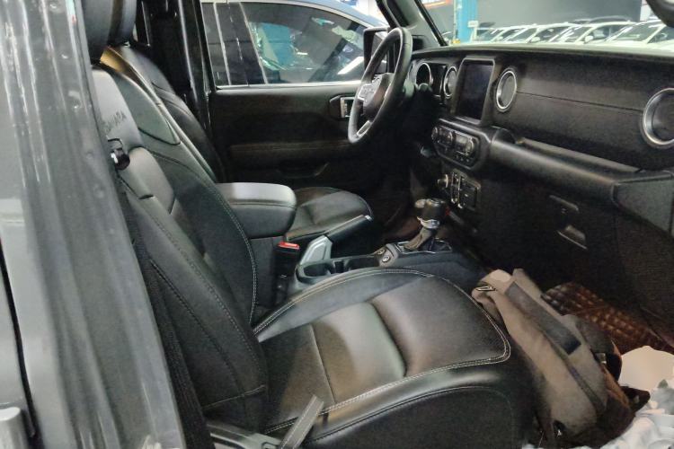 Used Jeep Wrangler New Energy 2021 Four-Door 2.0T 4xe Sahara First Edition Right Front Seat