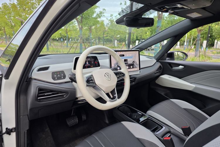 Used Volkswagen ID.3 2025 Smart Edition Ultra-Intelligent Oxygen Version
