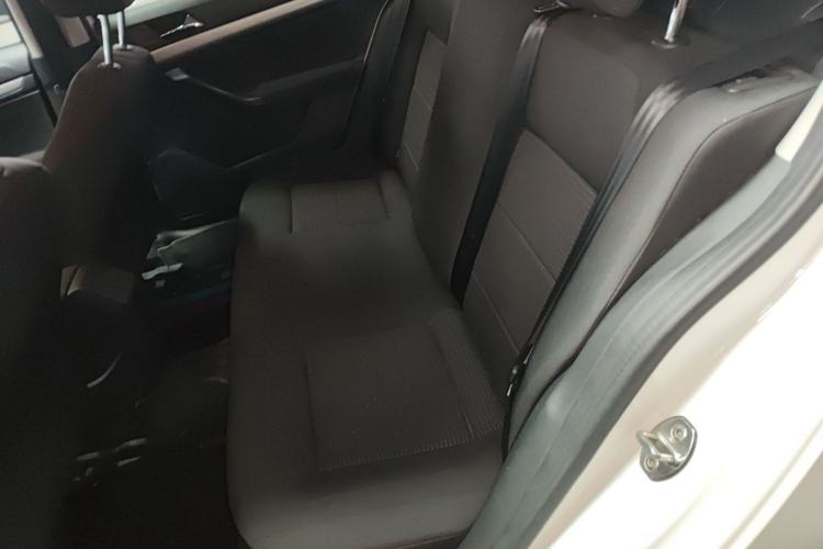 Used Volkswagen Lavida 2018 Classic 1.5L Automatic Fashion Edition China VI Standard Left Rear Seat