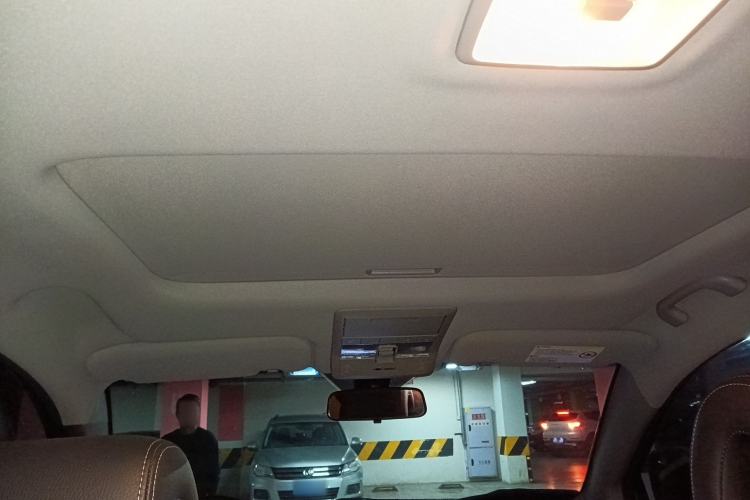 Used Chevrolet Captiva 2014 2.4L 4x4 Flagship Edition 7 Seats
