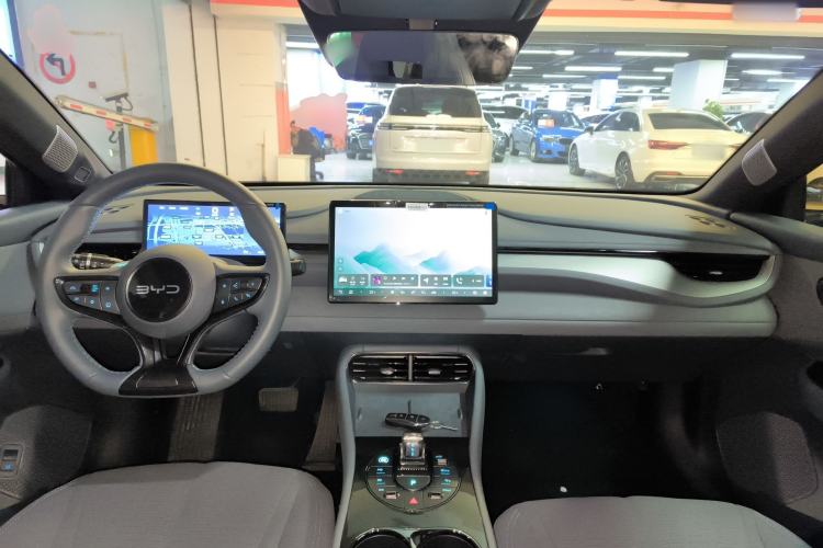 Used BYD Seal 06GT 2025 Intelligent Driving Version 505 Wave Edition Center Console