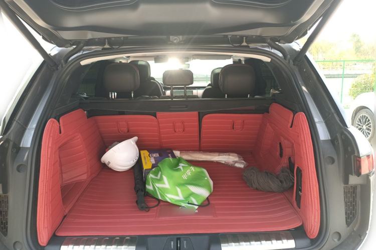 Used Land Rover Range Sport 2024 400PS Dynamic SE Trunk