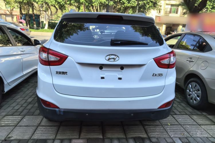 Used Hyundai ix35 2015 2.0L Automatic 2WD Smart Type China IV