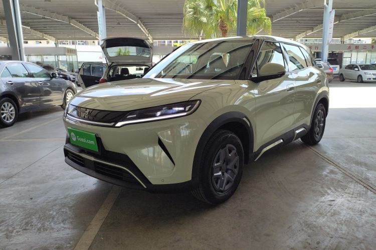 Used BYD Yuan UP 2025 Model 301KM Leading Version