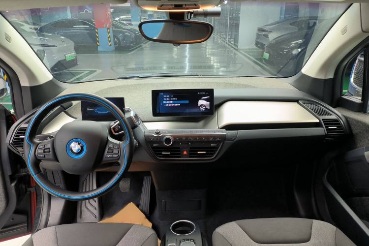 Used BMW i3 2018 Luxury Model
