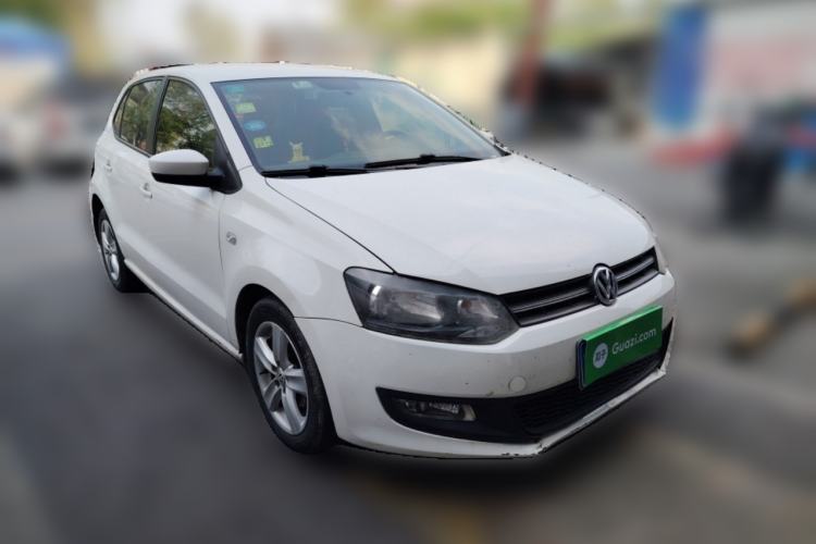Used Volkswagen Polo 2011 1.4L Automatic ZhiShang Version Front Right 45 Deg