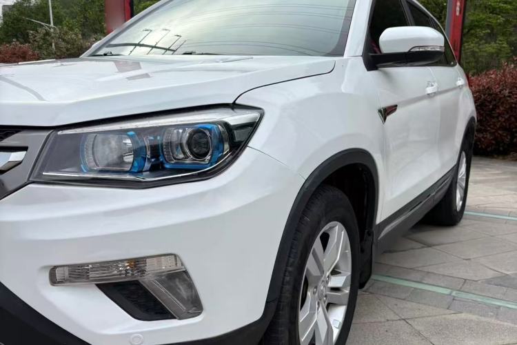 Used CHANGAN CS75 2016 1.8T Automatic Elite Model China V Standard Exterior 7