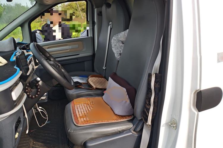 Used SAIC MAXUS Dana V1 2024 V1 Long Wheelbase Low Roof (51 kWh)
