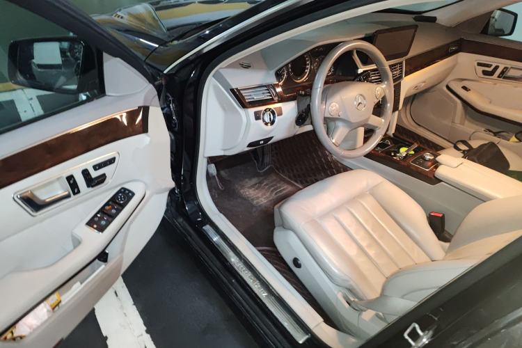 Used Mercedes-Benz E-Class 2012 E 300 L Elegant Model