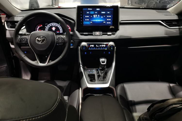 Used Toyota RAV4 2020 2.0L CVT Two-Wheel Drive Prestige Edition