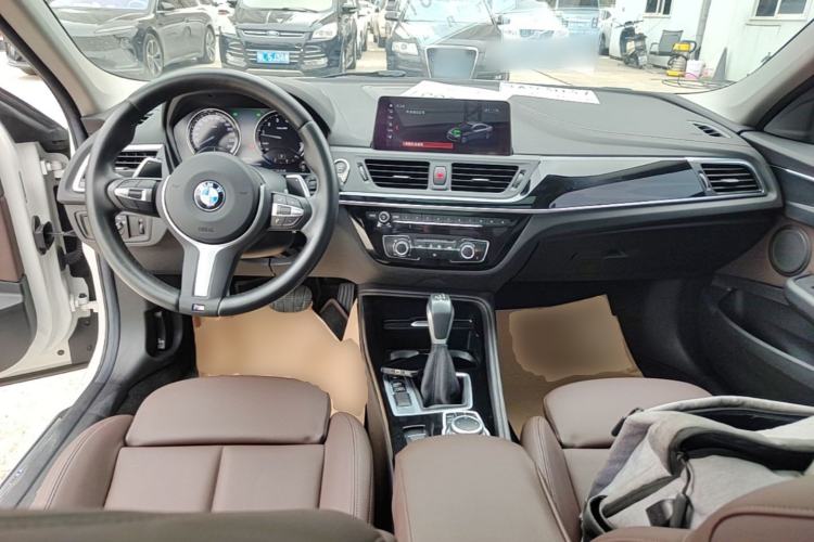 Used BMW 1 Series 2019 120i Leading Model M Sport Package Center Console