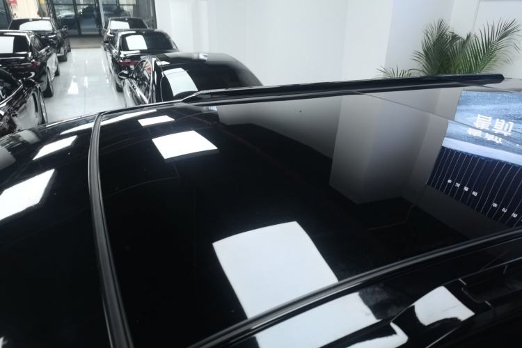 Used Land Rover Defender 2021 90 P400 X-DYNAMIC S
