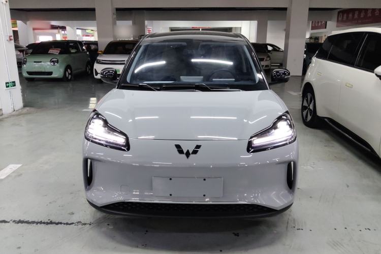 Used Wuling Bingo PLUS 2024 330 km Range Five-Seater Version
