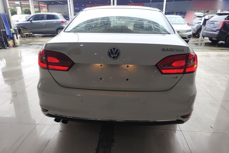 Used Volkswagen Sagitar 2014 Revised Version 1.4TSI Manual Luxury Edition
