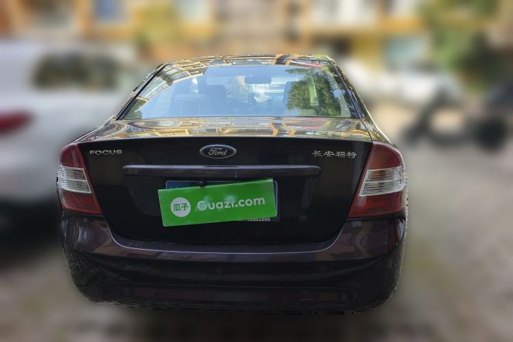 Used Ford Focus 2012 Sedan Classic 1.8L Automatic Fashion Edition