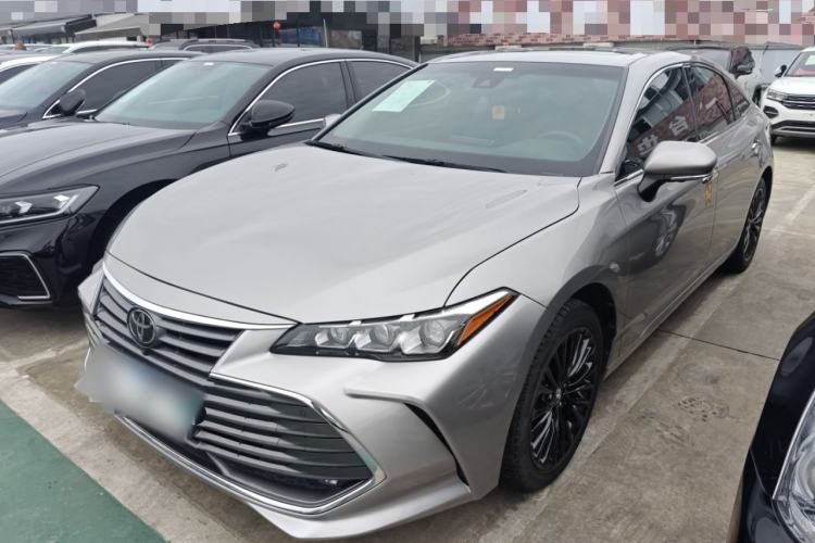 Used Toyota Avalon 2019 2.0L XLE Premium Edition China VI