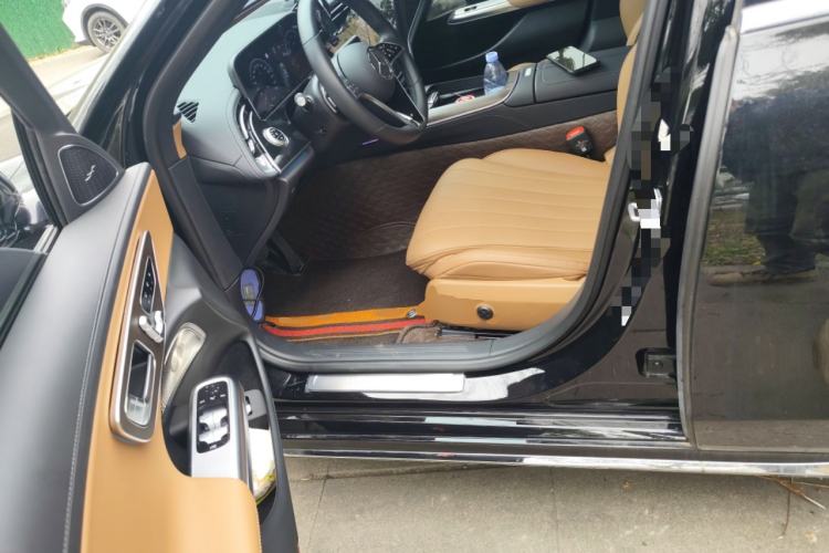 Used Mercedes-Benz E-Class 2024 E 300 L Luxury Model
