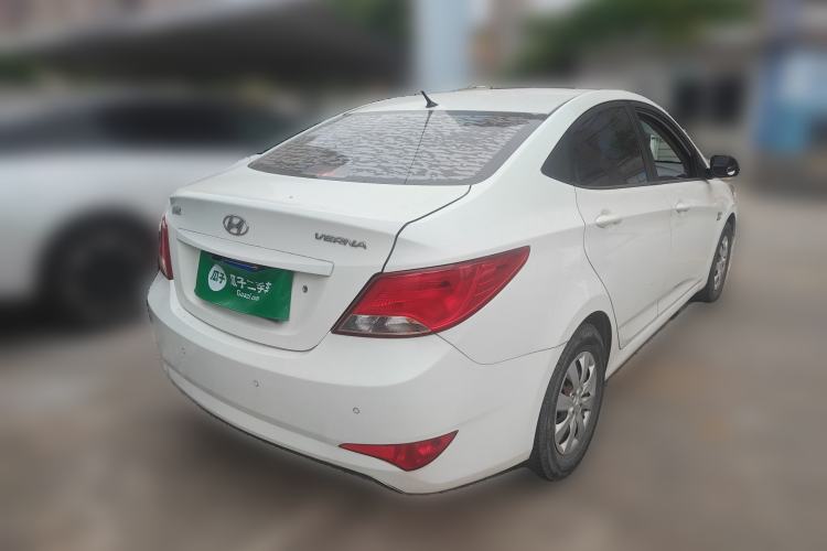 Used Hyundai Verna (older generation) 2014 1.4L Manual Smart GLS Trim
