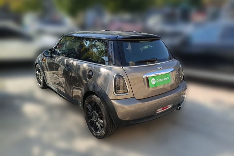 Used MINI 2011 1.6L ONE