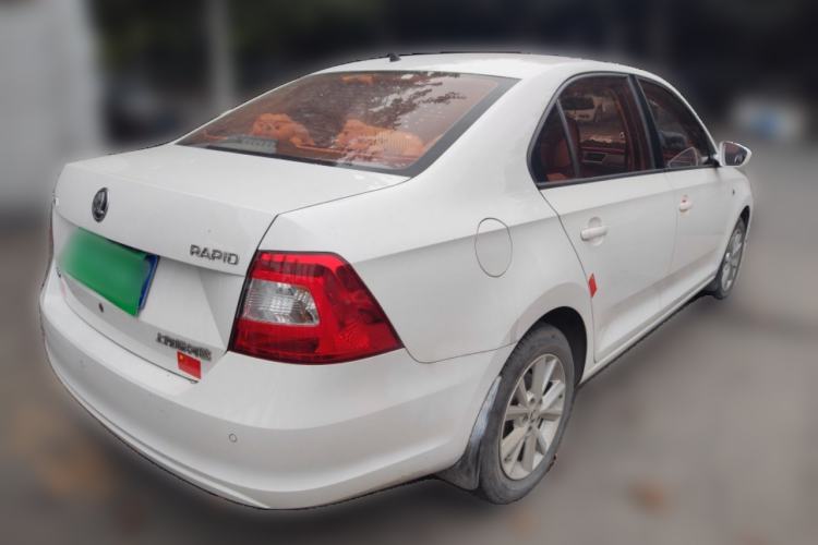 Used Skoda Rapid 2016 1.6L Manual Trend Edition
