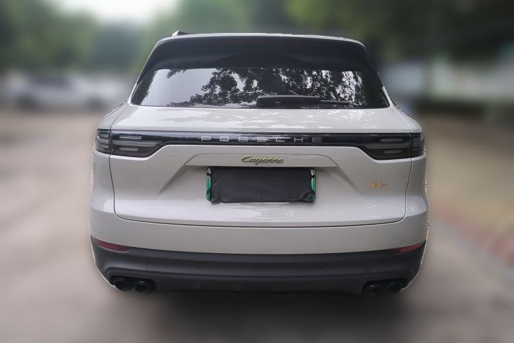 Used Porsche Cayenne E-Hybrid 2023 Cayenne E-Hybrid 2.0T Platinum Edition Rear