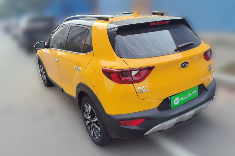 Used Kia kx1 Stonic 2019 1.4L Automatic Fun Edition China VI
