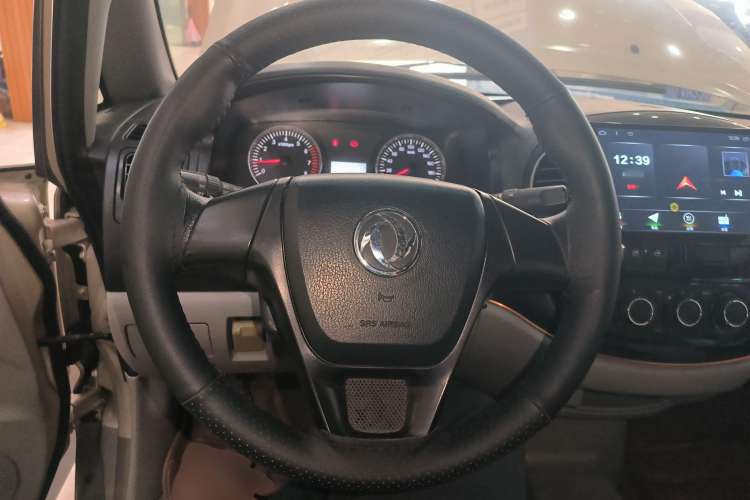 Used FORTHING Lingzhi 2018 M3 1.6L 7-Seater Comfort Model