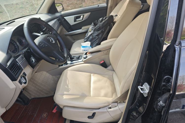 Used Mercedes-Benz GLK-Class 2011 GLK 300 4MATIC Dynamic Model