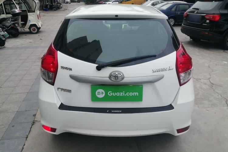 Used Toyota YARiS L Zhi Xuan 2015 1.5E Automatic Charm Edition