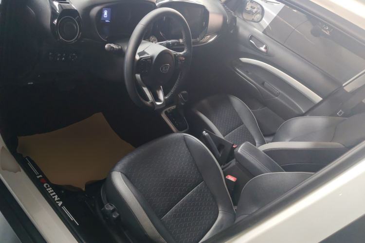 Used Kia kx1 Stonic 2019 1.4L Automatic Fun Edition China V Standard Left Front Seat