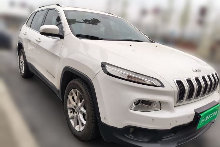 Used Jeep Cherokee 2016 2.4L Leading Edition