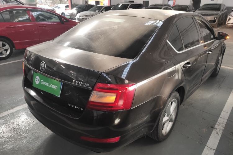 Used Skoda Octavia 2015 1.6L Manual Yijie Edition
