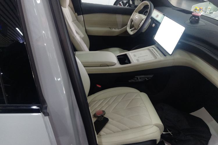 Used Nio ES6 2025 75 kWh