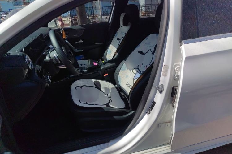 Used Mercedes-Benz A-Class 2022 Revised Version A 200 L Sport Sedan Fashionable Style