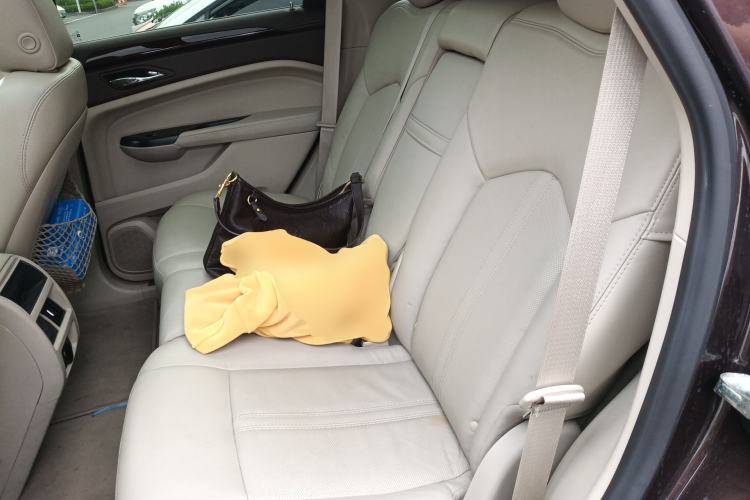 Used Cadillac SRX 2015 3.0L Elite Model Left Rear Seat