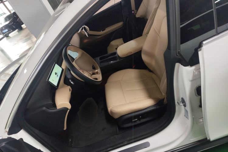 Used Nio ET5T 2023 75 kWh Touring