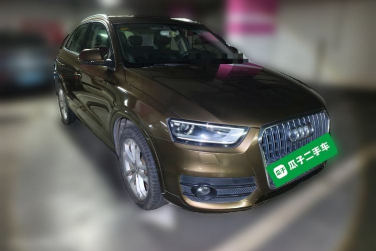 Used Audi Q3 2015 35 TFSI Ambition Edition Front Right 45 Deg