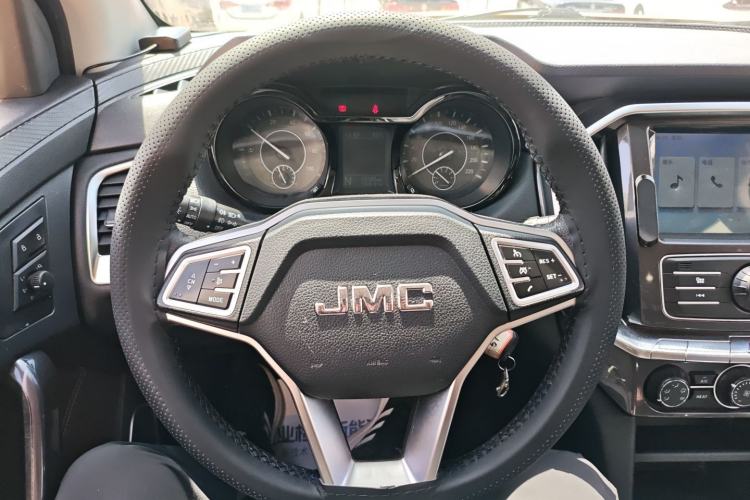 Used JMC Yuhu EV 2022 4x2 LX JX1032PSEF5BEV Steering Wheel