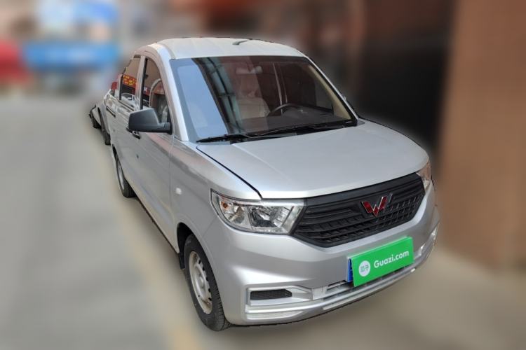 Used Wuling Hongguang V 2022 1.5L Jingqu Edition Electric-Assist LAR
