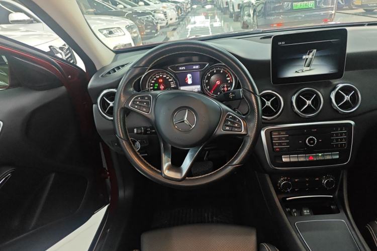 Used Mercedes-Benz GLA 2017 GLA 200 Sport Edition
