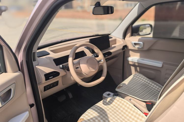 Used Geely Galaxy Panda 2023 Panda Mini 200km Endurance Bear