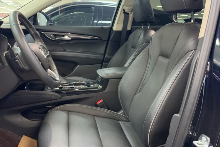 Used Buick Envision 2021 Encore Plus 652T Five-Seat Luxury Model